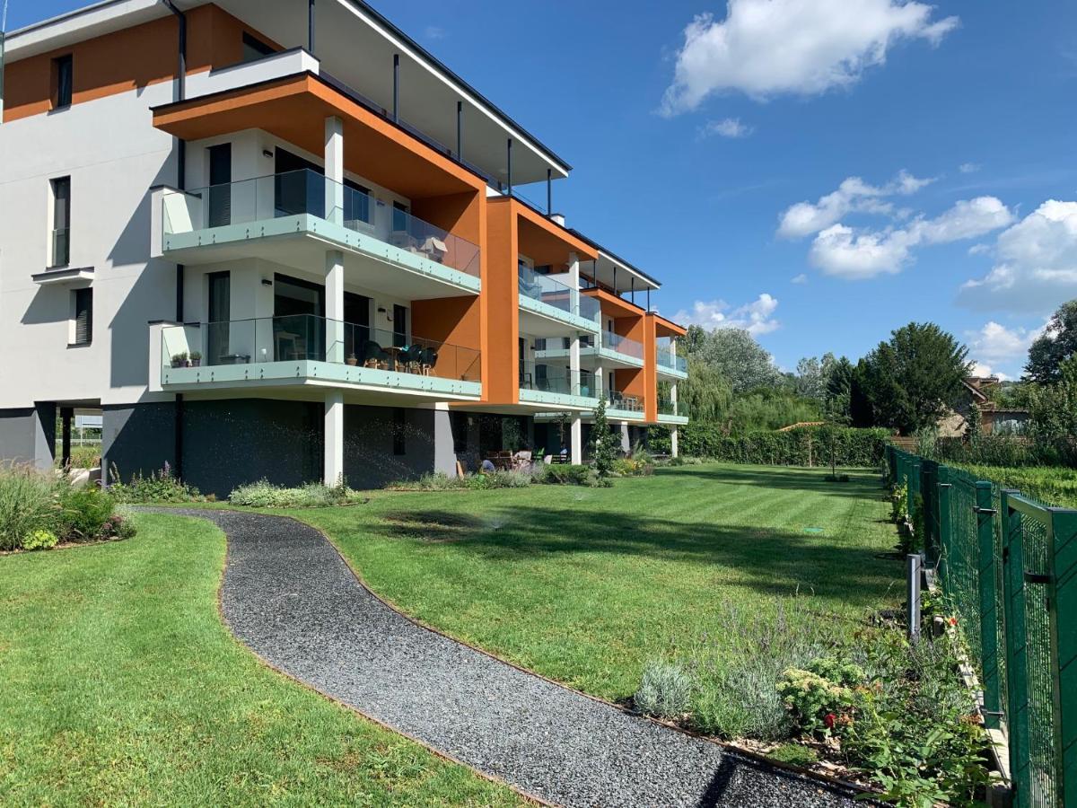 Fuzliget Surf Garden Apartment Balatonfuzfo Ngoại thất bức ảnh